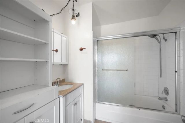 1155 Rosecrans, Fullerton, CA 92833