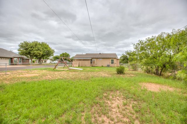 2623 Houston Street, San Angelo, TX 76901