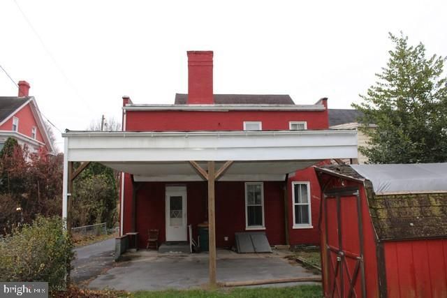 130 S BROAD STREET, Waynesboro, PA 17268