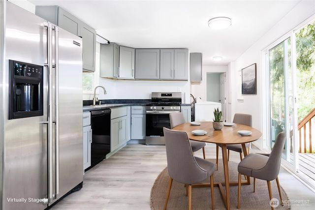 4184 Brays Way, Bellingham, WA 98226