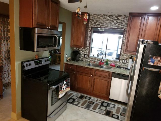 2010 Colonial A3 Road 3, Fort Pierce, FL 34950