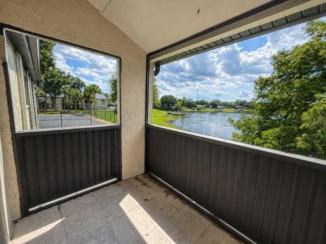 914 LAKE DESTINY ROAD F, Altamonte Springs, FL 32714