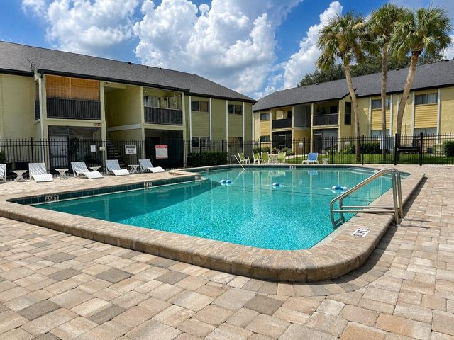 914 LAKE DESTINY ROAD F, Altamonte Springs, FL 32714