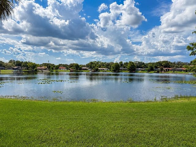 914 LAKE DESTINY ROAD F, Altamonte Springs, FL 32714