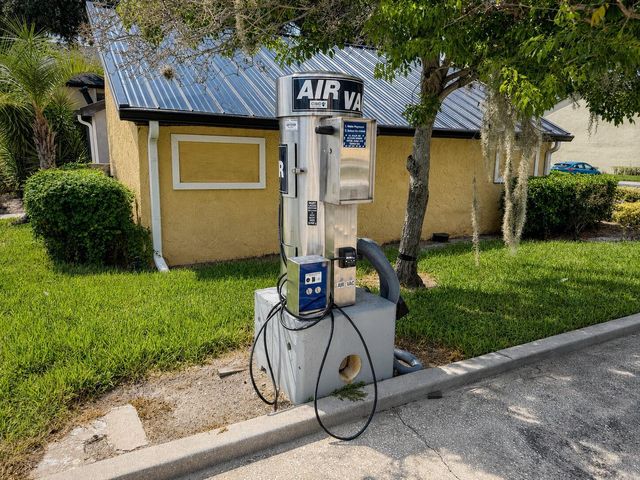 914 LAKE DESTINY ROAD F, Altamonte Springs, FL 32714