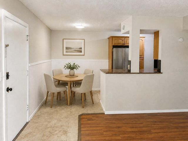 914 LAKE DESTINY ROAD F, Altamonte Springs, FL 32714