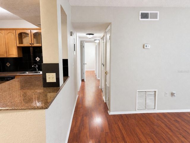 914 LAKE DESTINY ROAD F, Altamonte Springs, FL 32714