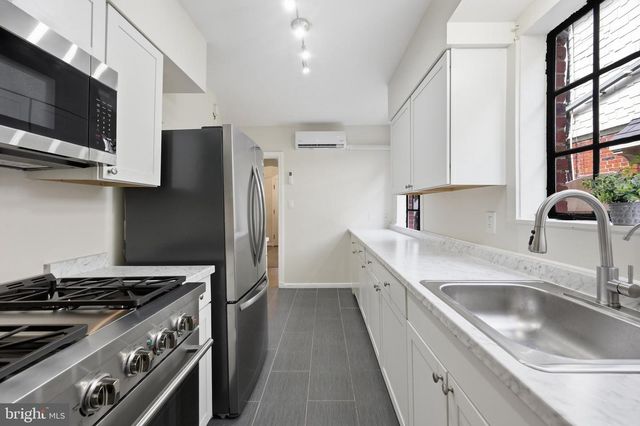 3721 MASSACHUSETTS AVE NW, Washington, DC 20016