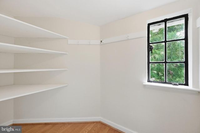 3721 MASSACHUSETTS AVE NW, Washington, DC 20016