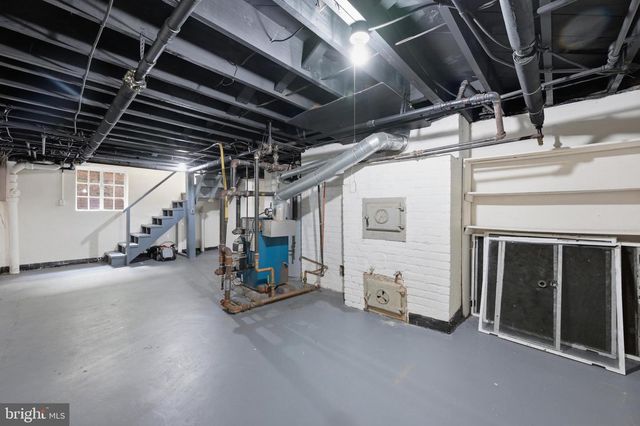 3721 MASSACHUSETTS AVE NW, Washington, DC 20016