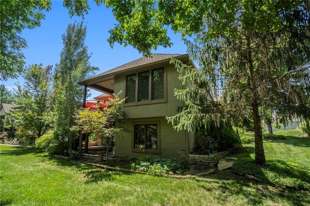 10009 N Euclid Avenue, Kansas City, MO 64155