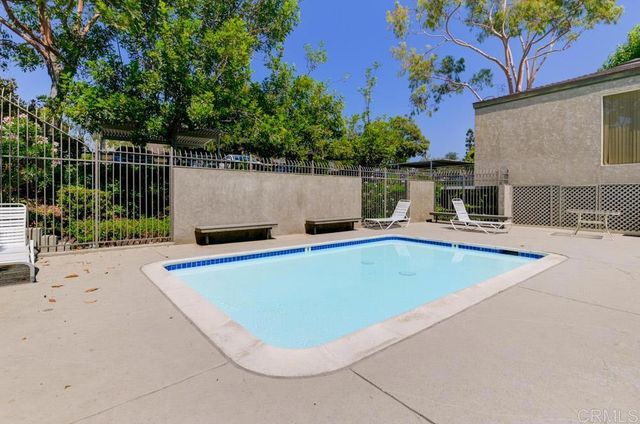 10889 Lamentin Court, San Diego, CA 92124