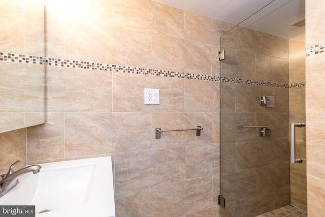 1630 BONNIE BRAE DR, Huntingdon Valley, PA 19006