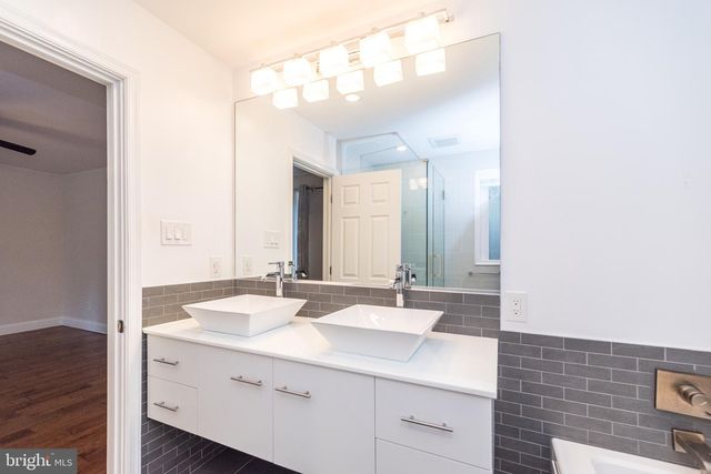 1630 BONNIE BRAE DR, Huntingdon Valley, PA 19006