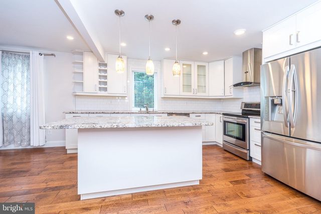 1630 BONNIE BRAE DR, Huntingdon Valley, PA 19006