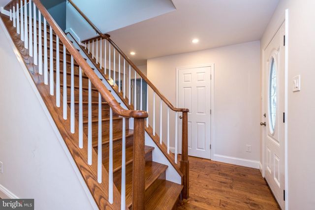 1630 BONNIE BRAE DR, Huntingdon Valley, PA 19006