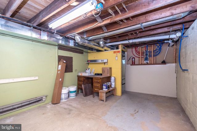 1630 BONNIE BRAE DR, Huntingdon Valley, PA 19006