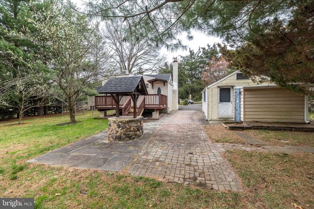 1630 BONNIE BRAE DR, Huntingdon Valley, PA 19006