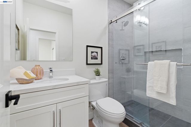 151 S Vista Hermosa St, Mountain House, CA 95391