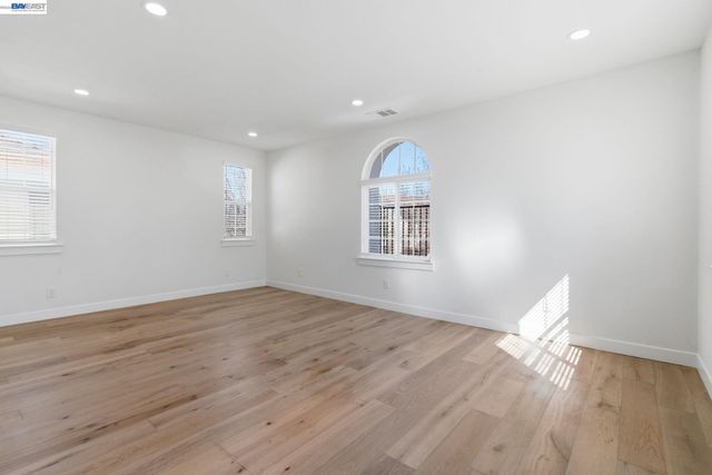 151 S Vista Hermosa St, Mountain House, CA 95391