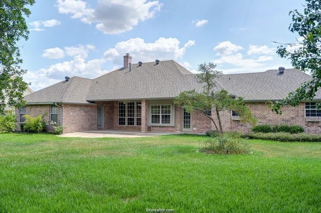 715 Berry Creek, College Station, TX 77845