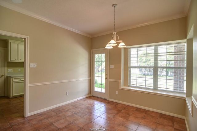 715 Berry Creek, College Station, TX 77845