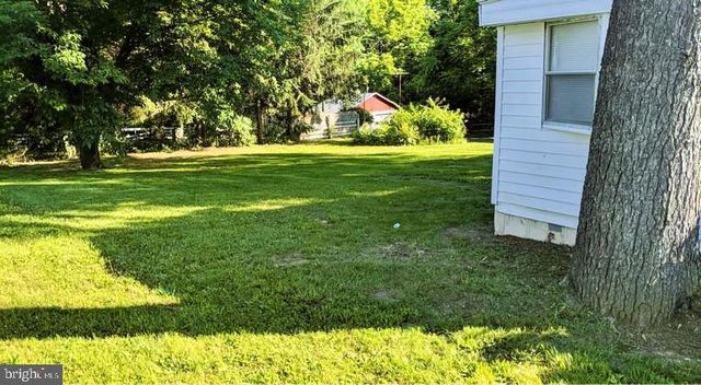 242 TRENTON AVE, Shenandoah, VA 22849