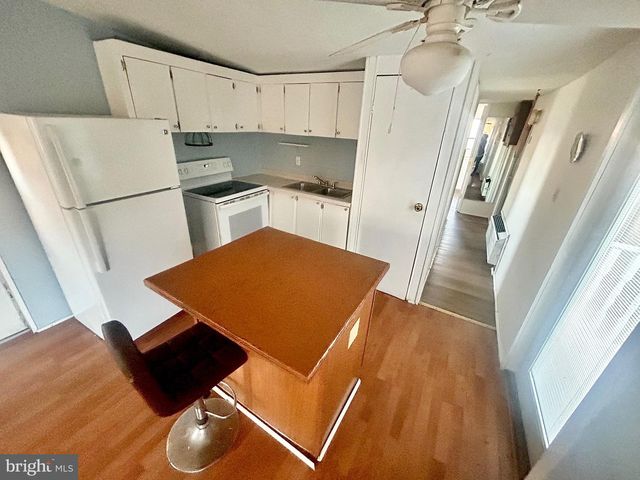 242 TRENTON AVE, Shenandoah, VA 22849