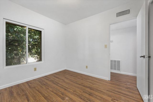 3516 Dana Street 3, Bakersfield, CA 93306