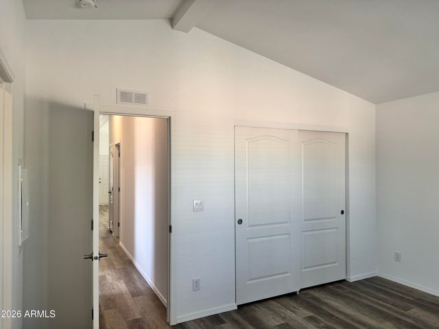 13631363 N Plaza Drive 11, Apache Junction, AZ 85120