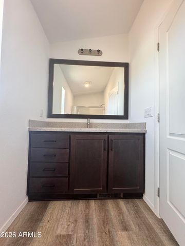 13631363 N Plaza Drive 11, Apache Junction, AZ 85120