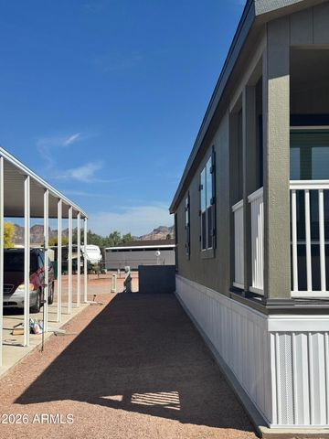 13631363 N Plaza Drive 11, Apache Junction, AZ 85120