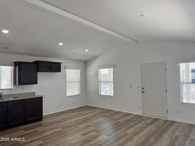 13631363 N Plaza Drive 11, Apache Junction, AZ 85120