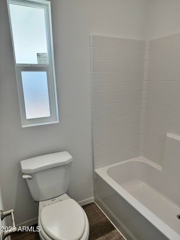 13631363 N Plaza Drive 11, Apache Junction, AZ 85120