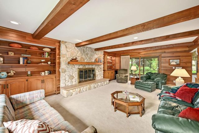 16015 Mark DRIVE, Brookfield, WI 53005