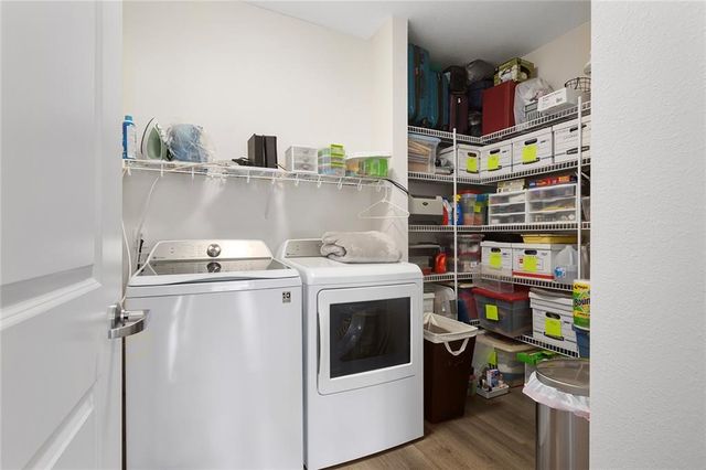 7800 W 123rd Street 118, Overland Park, KS 66213