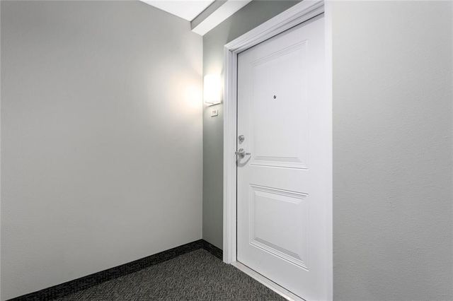 7800 W 123rd Street 118, Overland Park, KS 66213