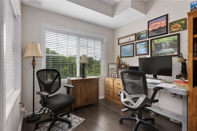 7800 W 123rd Street 118, Overland Park, KS 66213