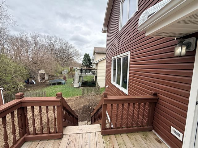 2248 E Park Avenue, Des Moines, IA 50320