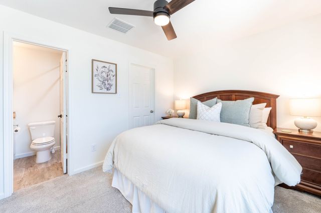 7104 Bayhill Lane, Rowlett, TX 75088