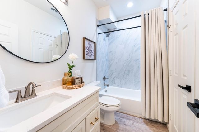 7104 Bayhill Lane, Rowlett, TX 75088
