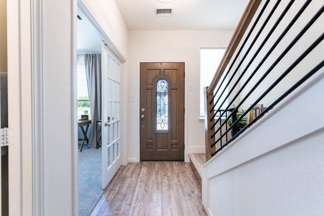7104 Bayhill Lane, Rowlett, TX 75088