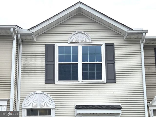 219 FIELDSTONE LN, Newark, DE 19702