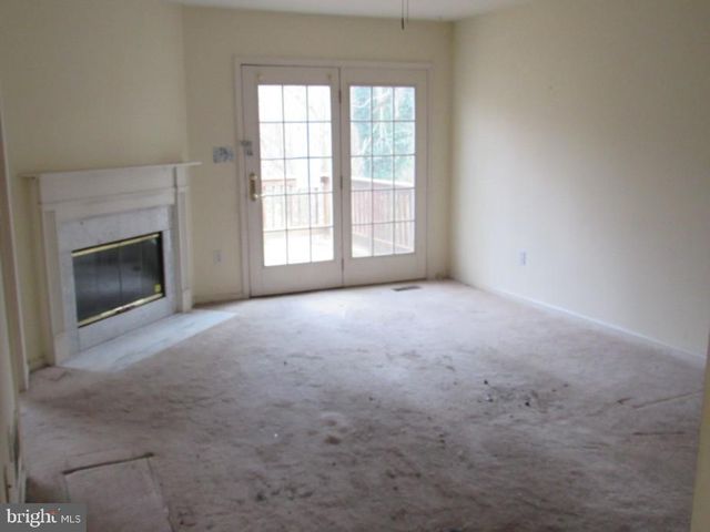 65 MILL POND DR, Lancaster, PA 17603