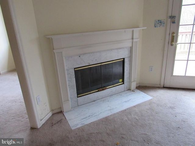 65 MILL POND DR, Lancaster, PA 17603