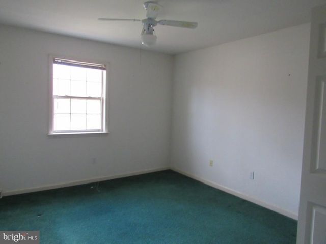 65 MILL POND DR, Lancaster, PA 17603