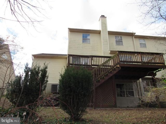 65 MILL POND DR, Lancaster, PA 17603