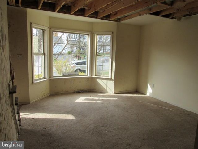 65 MILL POND DR, Lancaster, PA 17603