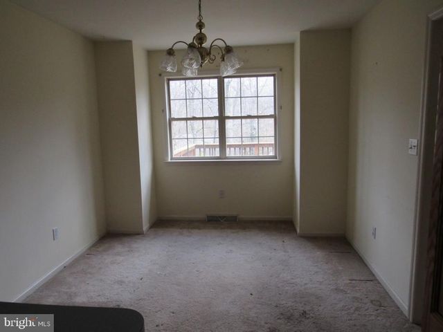 65 MILL POND DR, Lancaster, PA 17603