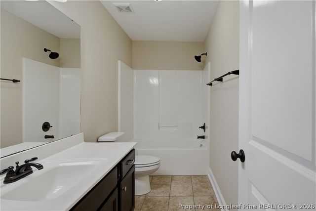 3509 Yorkgate Lane, Fayetteville, NC 28306